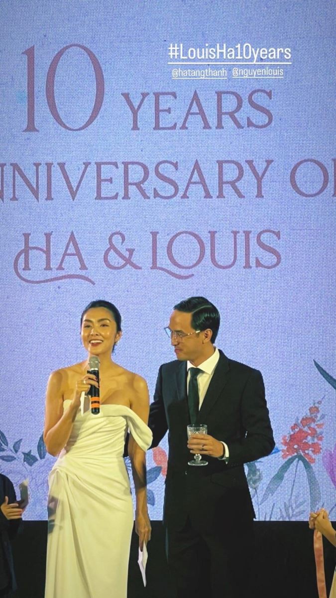 10 năm bên nhau của Hà Tăng và Louis Nguyễn: Cách kỉ niệm đặc biệt mỗi dịp lễ, khoảnh khắc hạnh phúc gây bão - Ảnh 8.