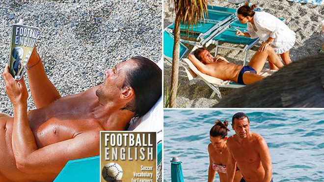 Conte khoe body chuẩn bên bãi biển, vẫn không quên nhiệm vụ ở Chelsea