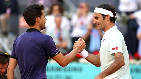 Roger Federer đã phải dừng bước tại vòng 4 Madrid Masters  1%20federer