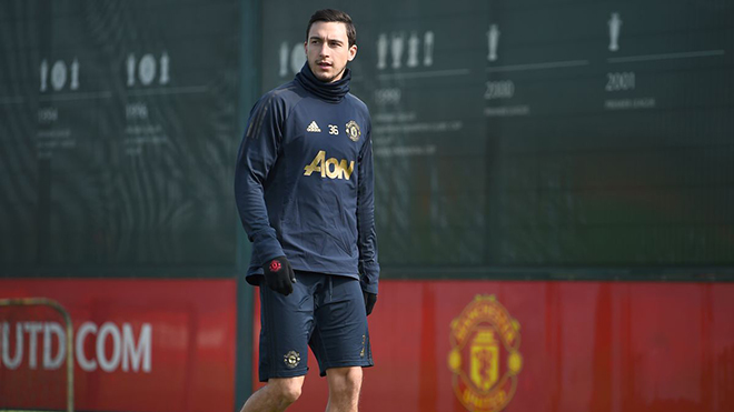 MU, bong da, tin bóng đá hôm nay, bóng đá, chuyển nhượng MU, MU bán Smalling, MU cho mượn Smalling, Darmian, MU bán Darmian, lịch thi đấu bóng đá hôm nay