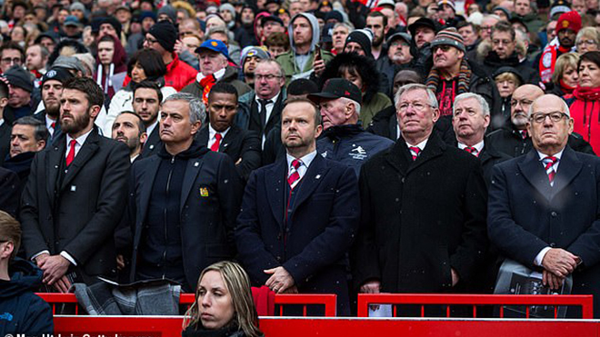 MU, bong da, bóng đá, tin tuc bong da, tin tức MU, chuyển nhượng MU, M.U, Man United, Quỷ đỏ, De Gea ủng hộ Solskjaeer, Mu mua Dembele, Greenwood, Mandzukic, Pogba
