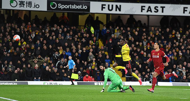 Bong da, bong da hom nay, Liverpool thua sốc Watford, hoãn trận Juve vs Inter, ket qua bong da, Watford vs Liverpool, video Watford 3-0 Liverpool, Juve vs Inter Milan, MU