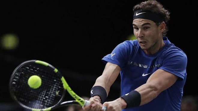 TENNIS ngày 3/11: Nadal vào tứ kết Paris Masters. Federer không quan tâm tới thứ hạng ATP