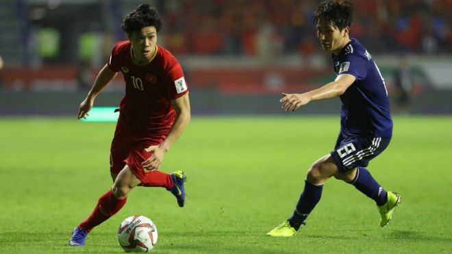 Báo Hàn gọi Công Phượng là ‘Messi Việt Nam’, tuyển Việt Nam thăng tiến trên bảng xếp hạng FIFA