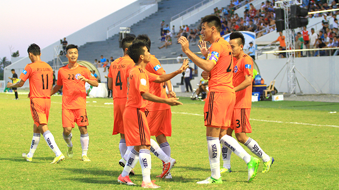 tin tuc, bong da, bong da Viet Nam, lịch thi đấu bóng đá hôm nay, trực tiếp bóng đá, lịch thi đấu V League, Văn Hậu, Minh Vương, HAGL, Khánh Hòa đấu với Nam Định