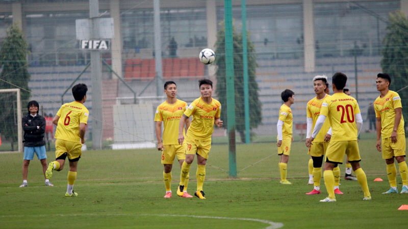 bóng đá Việt Nam, tin tức bóng đá, bong da, tin bong da, Quang Hải, Park Hang Seo, DTVN, HLV Phan Thanh Hùng, Than QN, V League, tuyển VN, VFF
