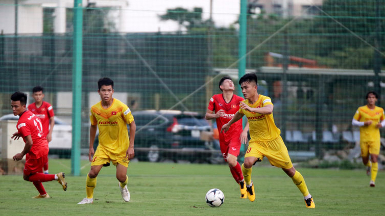 Bóng đá Việt Nam hôm nay: U22 Việt Nam bất phân thắng bại với CLB Viettel