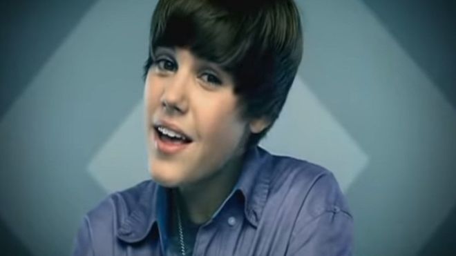 Justin Bieber chính thức thoát kiếp bị ghét nhất trên Youtube