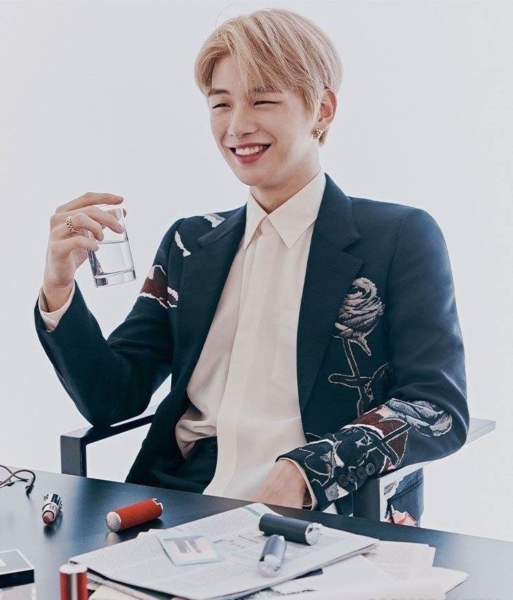 Kang Daniel, kpop, ‘Vua visual’, Kang Daniel tái xuất