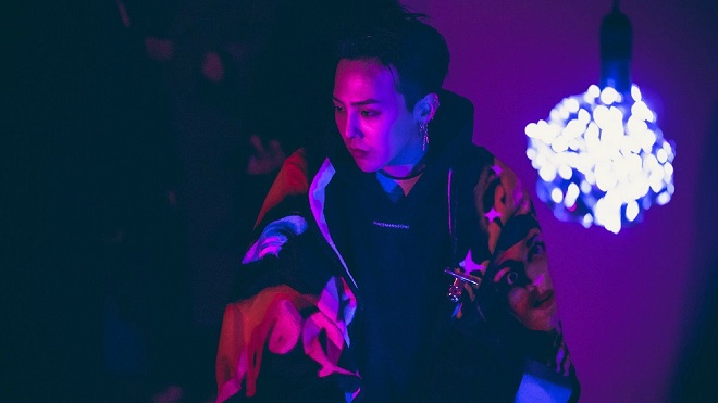 G-Dragon chính thức trở lại với sản phẩm 'độc dị', cộng tác cùng tên tuổi hàng đầu thế giới 