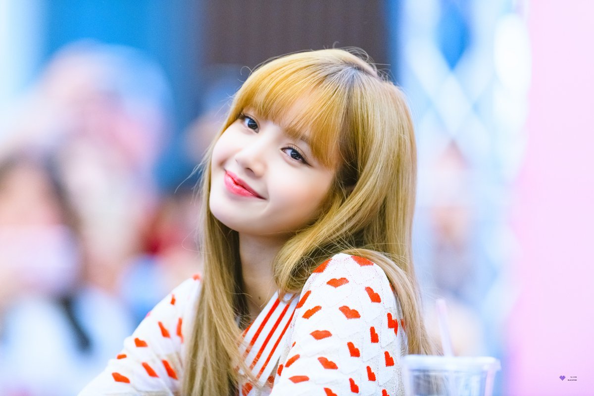 Lisa Blackpink. Lisa Blackpink đúng là thiên thần. The Real Men 300. Lisa |  TTVH Online