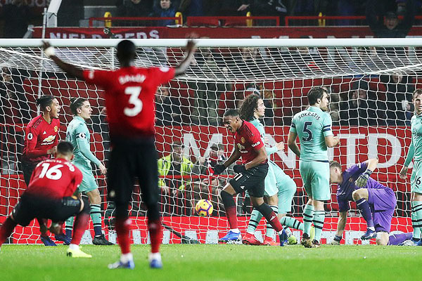 Kết quả bóng đá hôm nay, Kết quả MU vs Arsenal, Video clip MU 2-2 Arsenal, Kết quả Ngoại hạng Anh, MU vs Arsenal, Man United, Manchester United, Quỷ đỏ, Martial, De Gea