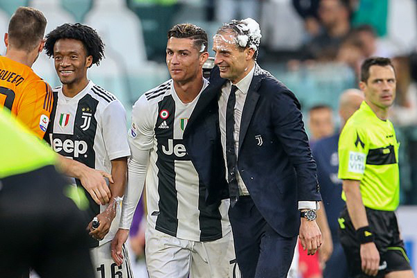 Kết quả bóng đá hôm nay, kết quả bóng đá, kết quả Juve vs Fiorentina, video Juve vs Fio, Juventus vô địch, Juve vô địch, Juventus ăn mừng, Ronaldo ăn mừng, bxh bóng đá Ý