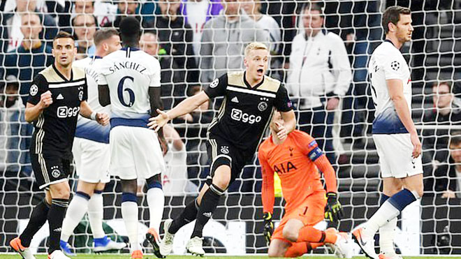 VIDEO Tottenham 0-1 Ajax: Đánh sập London, Ajax đặt một chân vào chung kết Cúp C1