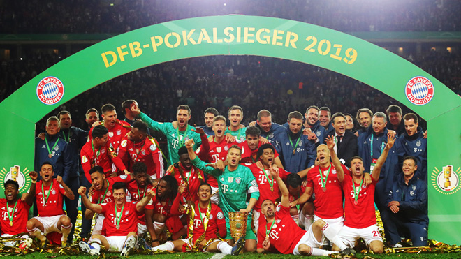 Leipzig 0-3 Bayern Munich: Lewandowski rực sáng, Bayern hoàn tất cú đúp vô địch