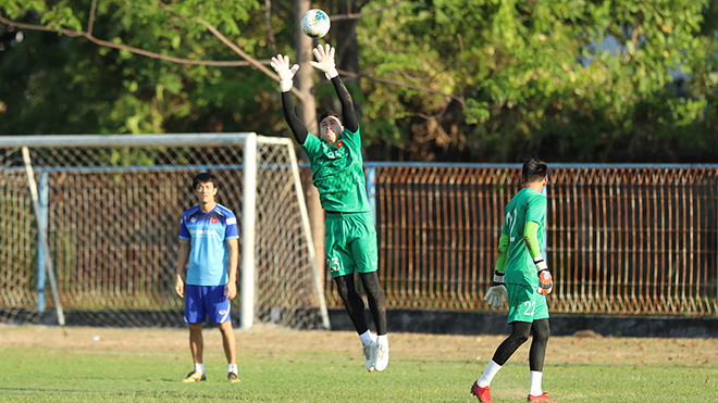 lịch thi đấu vòng loại World Cup 2022 bảng G, Việt Nam đấu với Indonesia, trực tiếp bóng đá hôm nay, VTV6, VTC1, bảng xếp hạng bảng G WC 2022, Indonesia vs Vietnam, Tuấn Anh, Văn Lâm