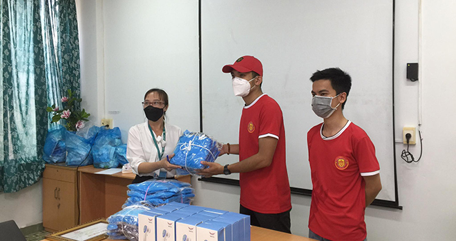 MU, Tin bóng đá MU, Hội CĐV MU tại Việt Nam chống dịch Covid-19, MUSVN, MUSVN gây quỹ từ thiện, Covid-19, virus corona, tin tức MU, Bệnh viện Nhiệt đới Trung ương