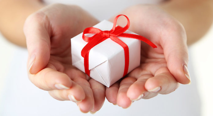 Quà tặng ngày 8/3, gợi ý quà tặng 8/3, quà tặng 8-3, quà tặng 8/3, quà tặng 8/3 cho phái đẹp, quà tặng ngày 8-3, quà tặng ngày 8/3, quà 8/3, quà 8-3, quà tặng vợ 8/3