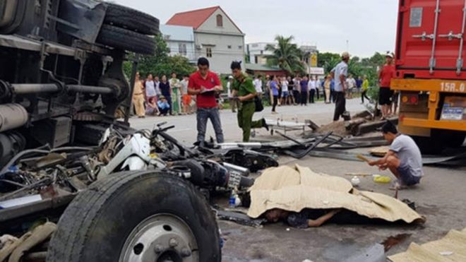 Ngày đầu tiên của năm mới Tân Sửu, tai nạn giao thông làm chết 15 người