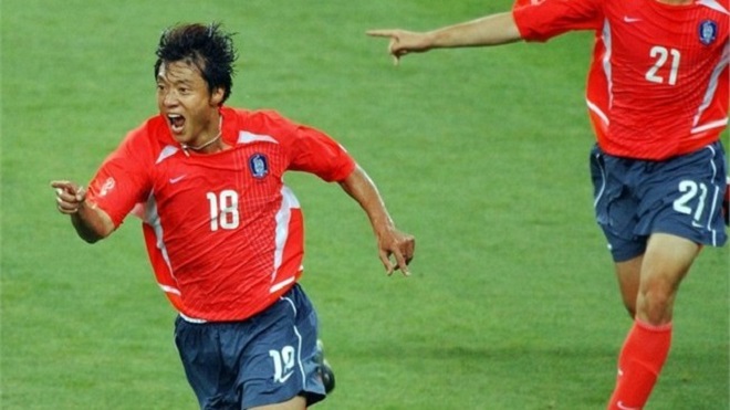 Huyền thoại bóng đá Hàn Quốc đối đầu U22 Việt Nam