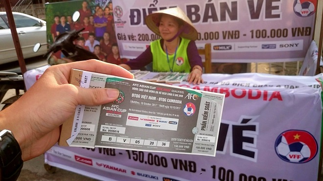 Vé xem đội tuyển Việt Nam không 'sốt' vì đối thủ chưa đủ đặc biệt