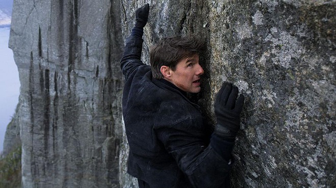 Gần 60 tuổi, Tom Cruise vẫn miệt mài 'cày' thêm 2 tập 'Điệp vụ bất khả thi'