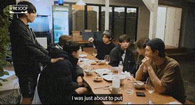 BTS, Jin, Jin BTS, Suga, Suga BTS, RM, RM BTS, ví tiền Suga, ví tiền Suga BTS, BTS mặc chung đồ, BTS dùng chung đồ, BTS In the soop, In the soop, video BTS