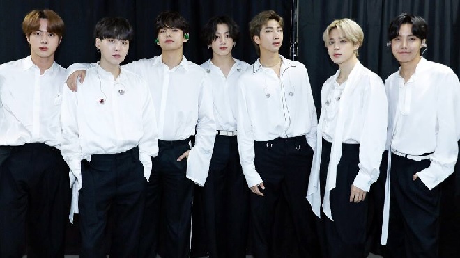 BTS. BTS AMA. BTS AMA 2020. BTS ăn diện xuất sắc đổ bộ thảm đỏ AMA 2020