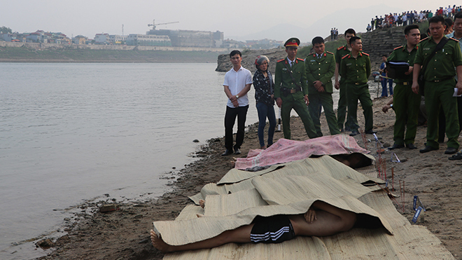 Hòa Bình: Tắm sông Đà, 8 học sinh bị đuối nước