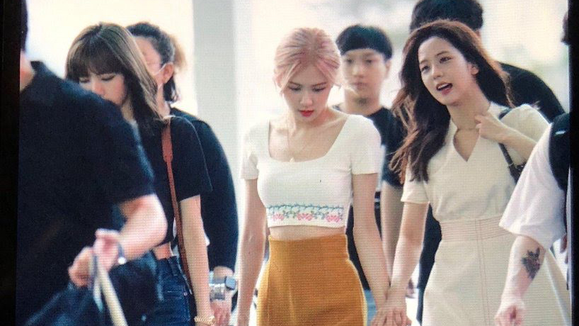 Blackpink, BLINK, Jennie, Lisa. Jisoo, Rose, Blackpink xinh đẹp tại sân bay, Blackpink lẳng lặng ra sân bay