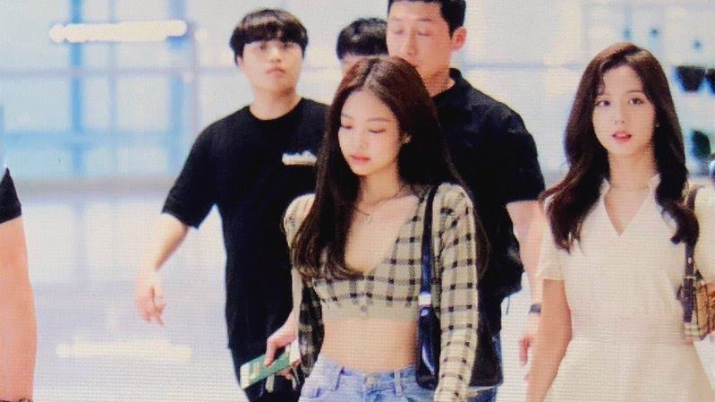 Blackpink, BLINK, Jennie, Lisa. Jisoo, Rose, Blackpink xinh đẹp tại sân bay, Blackpink lẳng lặng ra sân bay