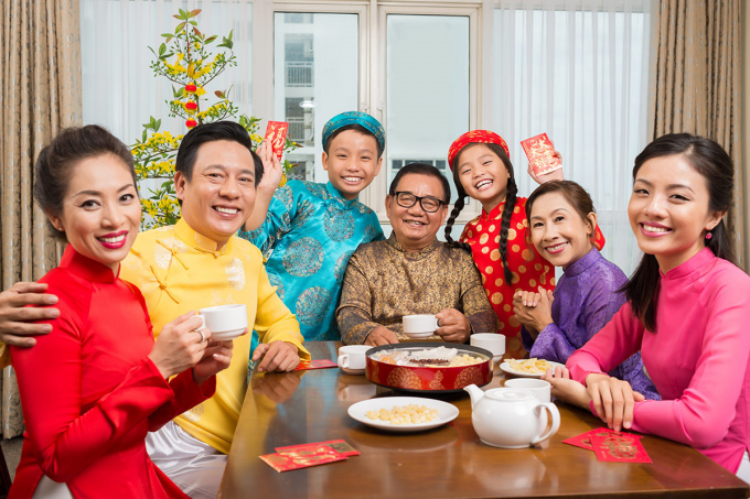 Tết Nguyên đán 2020, 30 Tết, Chúc mừng năm mới, Chúc mừng năm mới 2020, Chuyện ăn Tết, Nâng chén trà khơi nguồn Tết đoàn viên, chiều 30 tết, tết nguyên đán canh tý