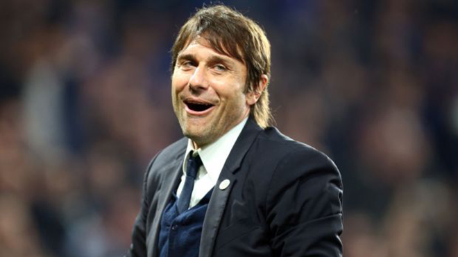 Chelsea cười nhạo với tin đồn chia tay với Antonio Conte