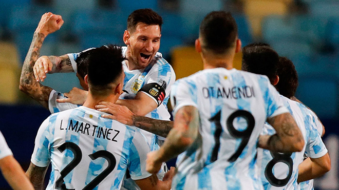 Messi lần đầu có danh hiệu Copa America, CĐV đã nghĩ tới Quả bóng Vàng thứ 7