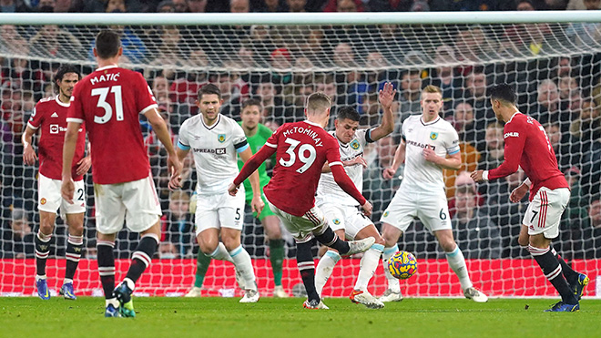 MU 3-1 Burnley: Ngày McTominay làm ông chủ. Ronaldo ghi bàn nhưng vẫn kém  duyên | TTVH Online