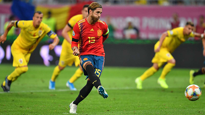 bong da, truc tiep bong da hôm nay, lich thi dau bong da, trực tiếp bóng đá, bong da hom nay, ramos, sergio ramos, tây ban nha, trọng tài xin lỗi ramos