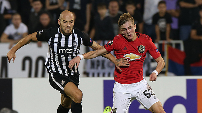 Ket qua bong da, kết quả bóng đá, Partizan vs MU, kết quả Partizan vs MU, kết quả cúp C2 châu Âu, Martial, MU xóa dớp sân khách, Partizan 0-1 MU, MU phong độ sân khách