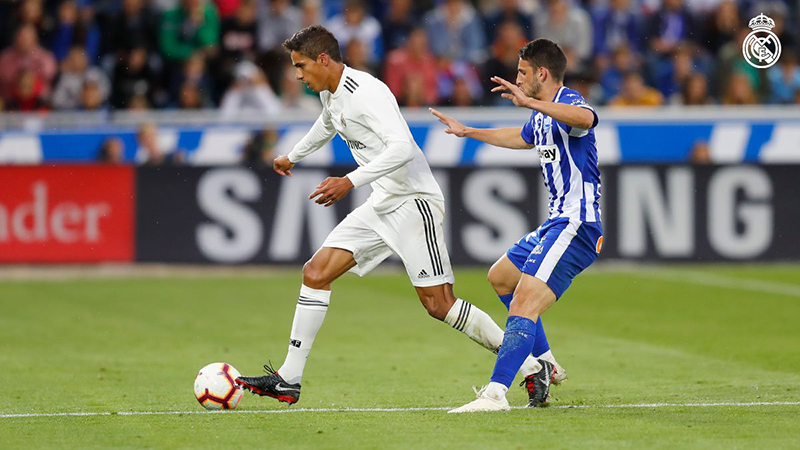 Alaves 1-0 Real Madrid: Thi đấu rời rạc, Real Madrid nhận trái đắng ở phút cuối